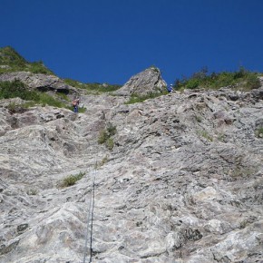 御神楽岳 御神楽沢 奥壁 本谷ルンゼ 2011/9/22-24 御神楽岳 御神楽沢 奥壁 本谷ルンゼ 2011/9/22-24