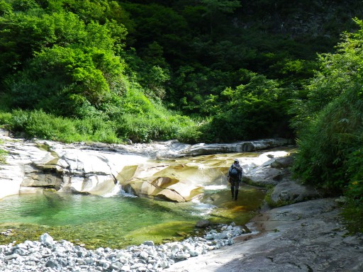 デトノタキ沢出合